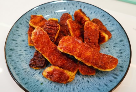 Фото шага рецепта Халуми с карри на сковороде 186513 шаг 9  