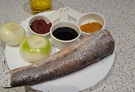 Фото шага рецепта Хек без муки на сковороде 189937 шаг 1  