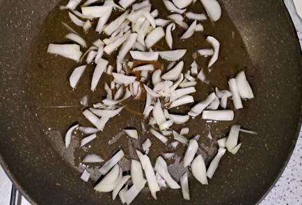 Фото шага рецепта Хек без муки на сковороде 189937 шаг 5  