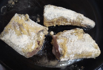 Фото шага рецепта Хек с хрустящей корочкой 188571 шаг 10