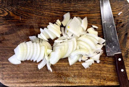 Фото шага рецепта Хек запеченный в томатном соусе с луком и морковью 175333 шаг 4  