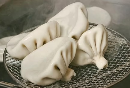 Фото шага рецепта Хинкали с растительным мясом 174530 шаг 3  