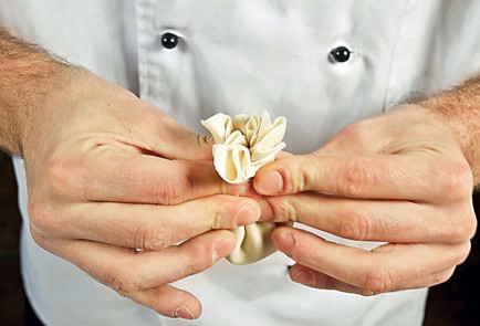 Фото шага рецепта Хинкали 26016 шаг 7  