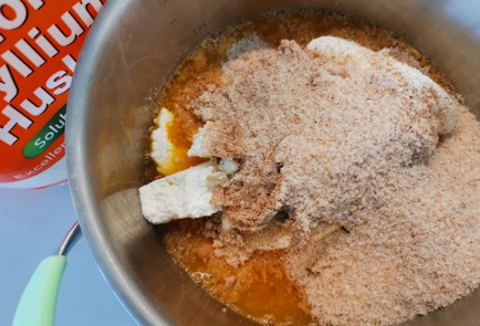 Фото шага рецепта Хлеб из творога 188875 шаг 6