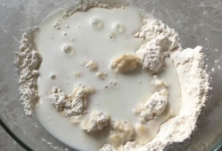 Фото шага рецепта Хлеб с чесноком и луком 174358 шаг 4  