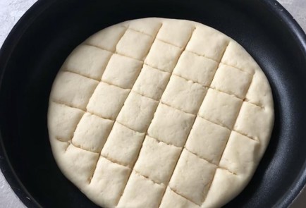 Фото шага рецепта Хлеб с чесноком и луком 174358 шаг 9  