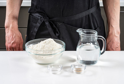 Фото шага рецепта Хлеб в кастрюле 191655 шаг 1