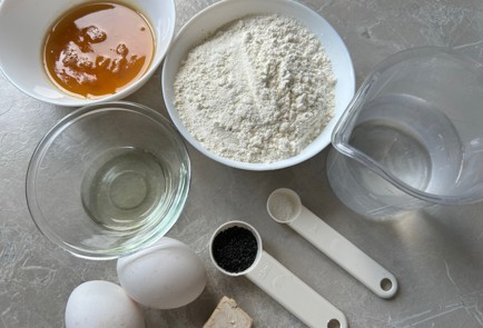 Фото шага рецепта Хлебные плетенки 174351 шаг 1