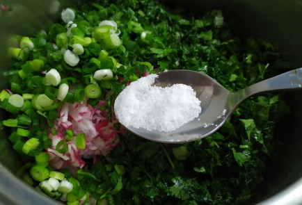 Фото шага рецепта Холодный свекольный суп 189495 шаг 5  