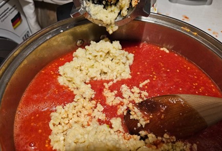 Фото шага рецепта Хреновина 187519 шаг 6