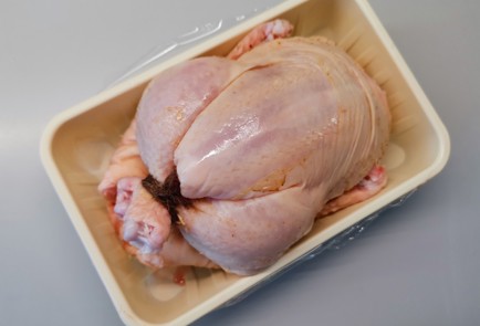 Фото шага рецепта Хрустящая курочка 191231 шаг 1  