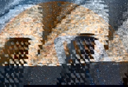 Фото шага рецепта Хрустящие чебуреки на сковороде 190867 шаг 7  