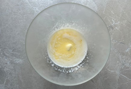 Фото шага рецепта Хрустящие вафли 189757 шаг 2  