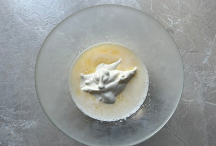 Фото шага рецепта Хрустящие вафли 189757 шаг 3  