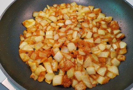 Фото шага рецепта Хрустящий жареный лук 186421 шаг 8  