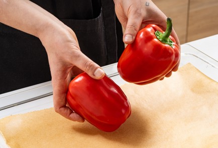 Фото шага рецепта Хумус из чечевицы с запеченным перцем кабачковой икрой и тахини 175584 шаг 2  