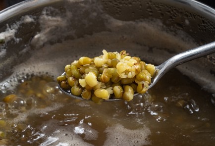 Фото шага рецепта Хумус из маша 176337 шаг 4  