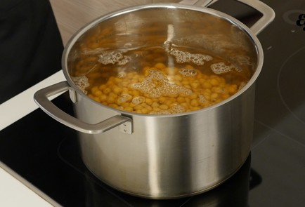 Фото шага рецепта Хумус 94057 шаг 2  