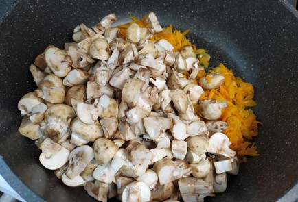 Фото шага рецепта Икра из грибов 190686 шаг 6