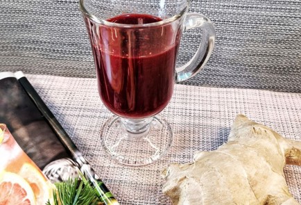 Фото шага рецепта Имбирный ягодный морс с розовым перцем 152637 шаг 11  