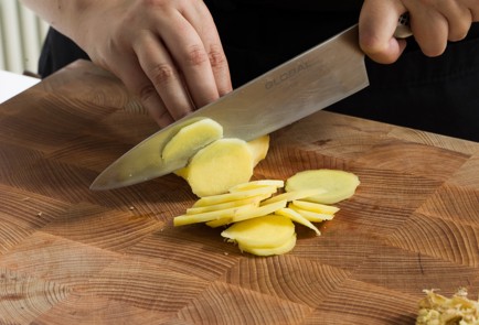 Фото шага рецепта Имбирный мохито 152550 шаг 1  