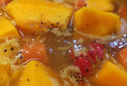 Фото шага рецепта Имбирный тыквенный суп на кокосовом молоке 151780 шаг 9  