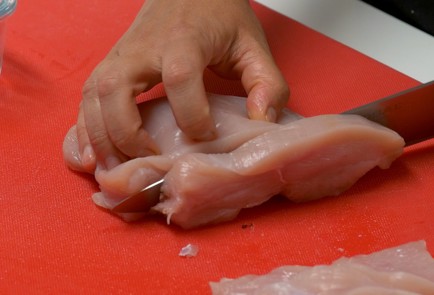 Фото шага рецепта Индейка на сковороде 151067 шаг 2  