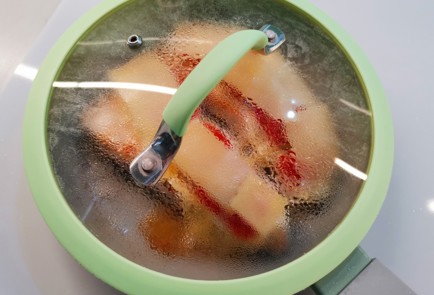 Фото шага рецепта Индейка пофранцузски 191135 шаг 9  