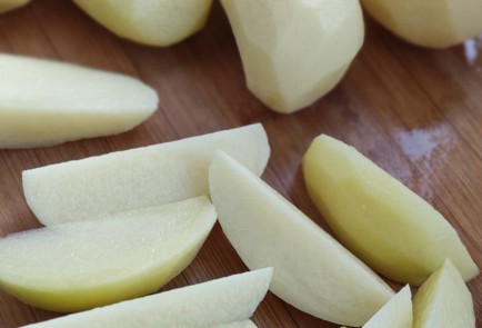 Фото шага рецепта Индейка с картофелем и грибами в духовке 173494 шаг 2  