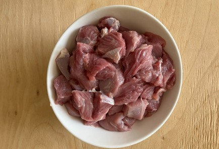 Фото шага рецепта Индейка с картошкой и луком запеченная в духовке 173859 шаг 4  