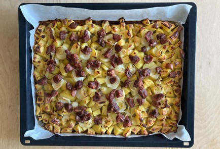 Фото шага рецепта Индейка с картошкой и луком запеченная в духовке 173859 шаг 9  