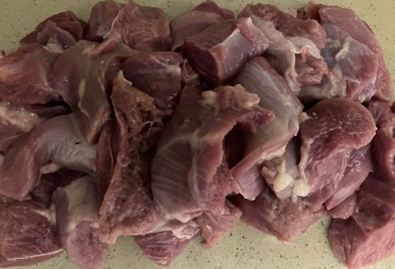 Фото шага рецепта Индейка в духовке с перцем и шпинатом 190319 шаг 6  