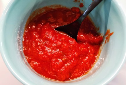 Фото шага рецепта Индейка в пряном маринаде пофранцузски 151211 шаг 2  