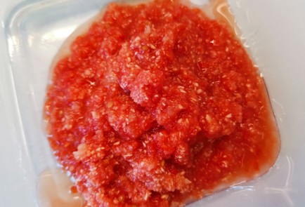 Фото шага рецепта Индейка в томатночесночном маринаде 176209 шаг 1  