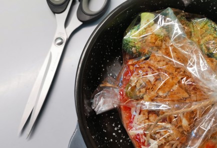 Фото шага рецепта Индейка в томатночесночном маринаде 176209 шаг 9  