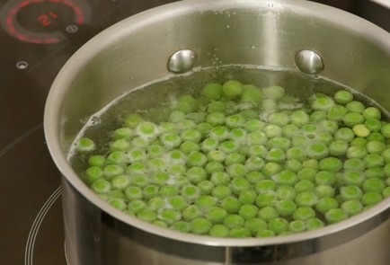 Фото шага рецепта Индийские самосы с картофелем и зеленым горошком 91958 шаг 3  