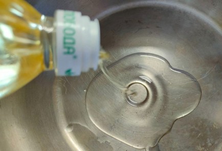 Фото шага рецепта Индюшачьи сердечки в апельсиновосоевом соусе 189421 шаг 2  