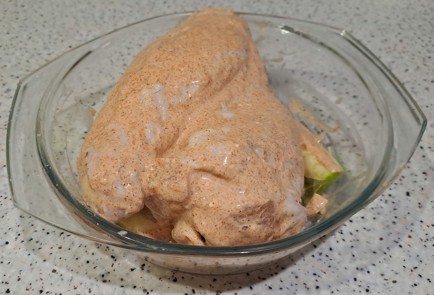 Фото шага рецепта Индюшиное крыло с зеленым яблоком в духовке 188554 шаг 7