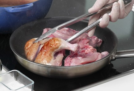 Фото шага рецепта Иранский плов тачин 188912 шаг 2