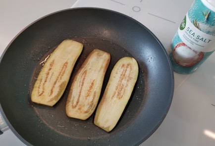 Фото шага рецепта Итальянская закуска 190135 шаг 5  