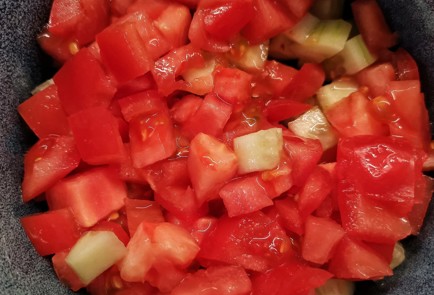 Фото шага рецепта Итальянский летний салат 153102 шаг 3  