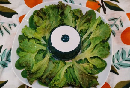 Фото шага рецепта Итальянский летний салат 175513 шаг 3  