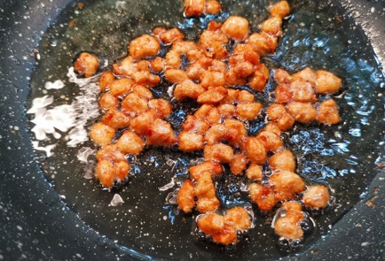 Фото шага рецепта Итальянский салат с уткой 173414 шаг 4