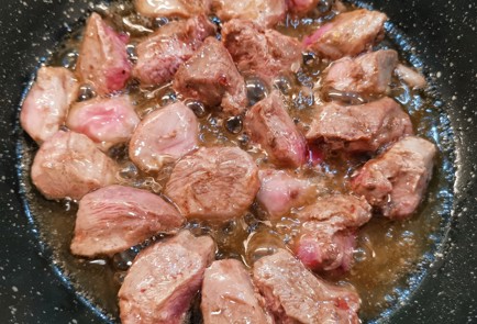 Фото шага рецепта Итальянский салат с уткой 173414 шаг 6