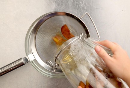 Фото шага рецепта Яблочная настойка Антоновка 52888 шаг 3  