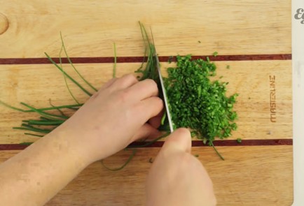 Фото шага рецепта Яичный салат 47456 шаг 2  