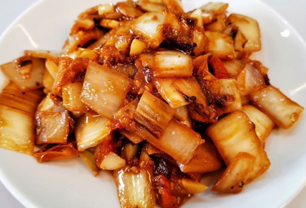 Фото шага рецепта Жареная пекинская капуста карри 152649 шаг 11  