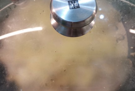 Фото шага рецепта Жареные грибы со сливками и сыром 152574 шаг 15  