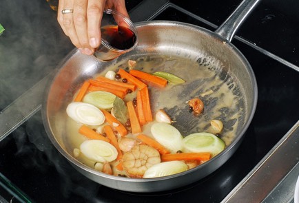 Фото шага рецепта Эскабече из цесарки с тимьяном 30397 шаг 6  