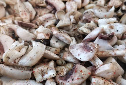 Фото шага рецепта Жюльен из шампиньонов и вешенок 152753 шаг 5  